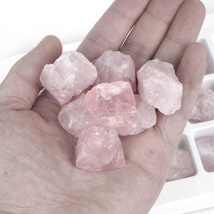 18 шт. в коробке натуральный шероховатый неполированный розовый кварц сырой камень кристаллический лечебный