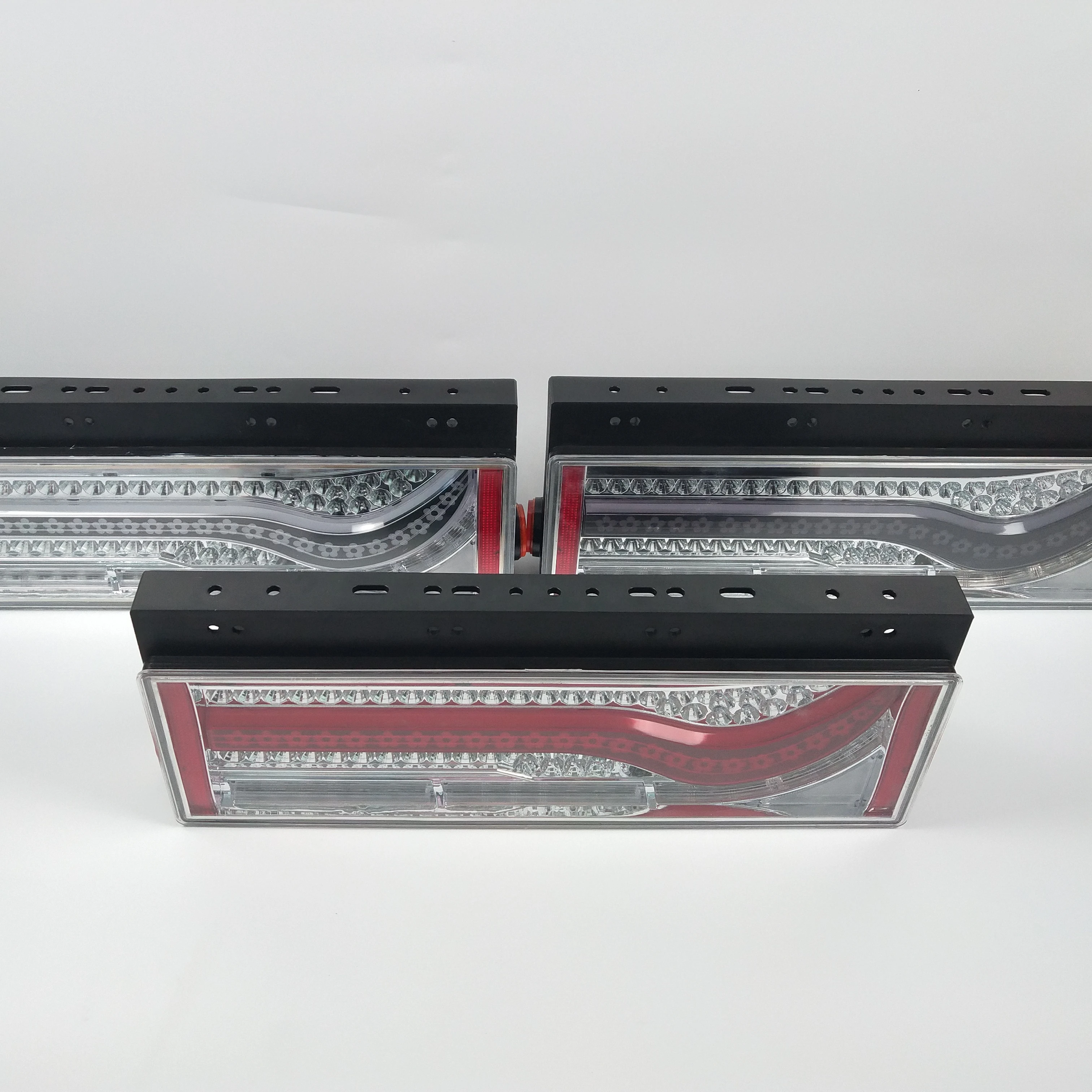 OEM Universal 12V 24V Trailer Forklift LED Tail Light New Condition Stop Turn Signal Combination for Cars