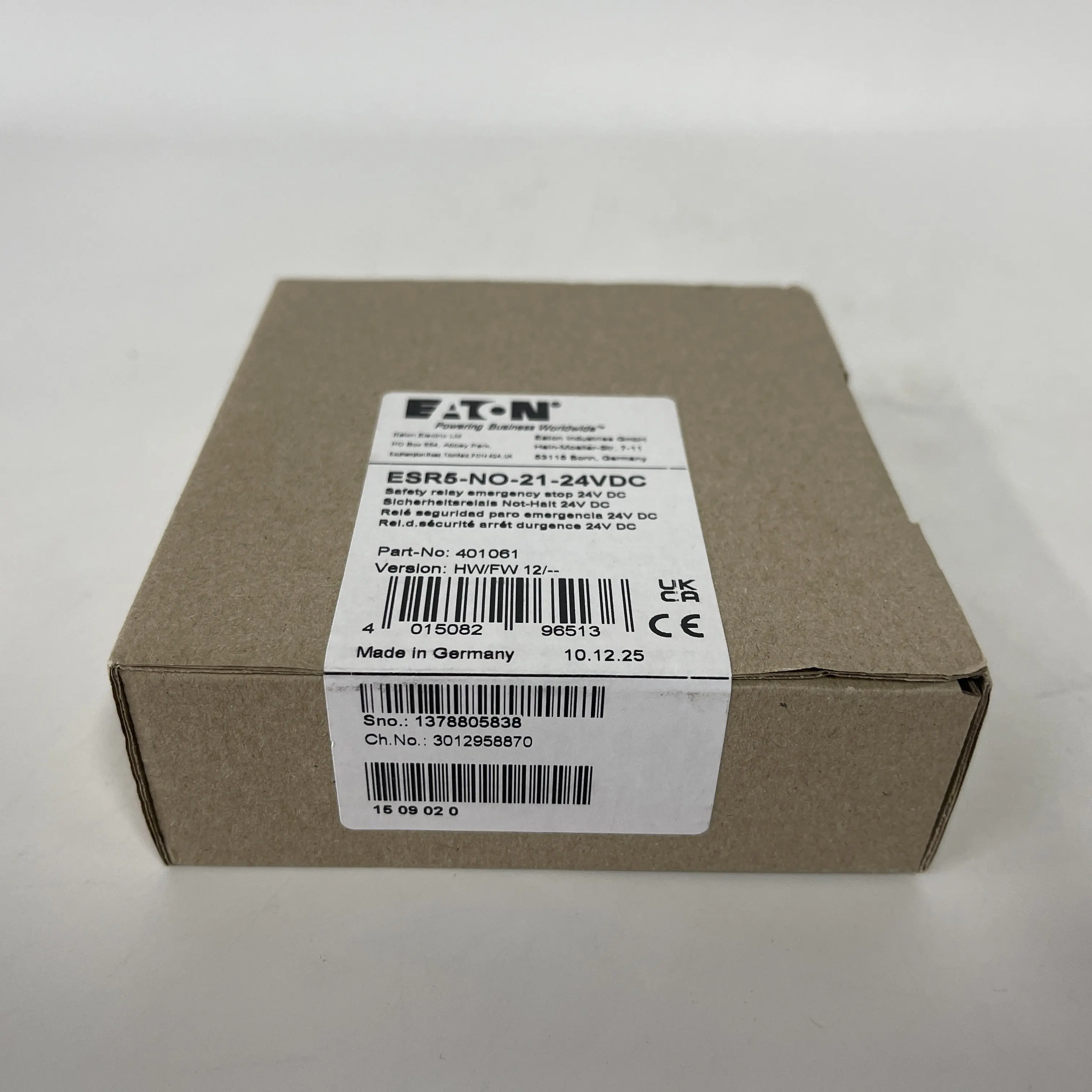Eaton Safety Relay ESR5-NO-21-24VDC 401061 Eaton Safety Relay ESR5-NO-21-24VDC 401061