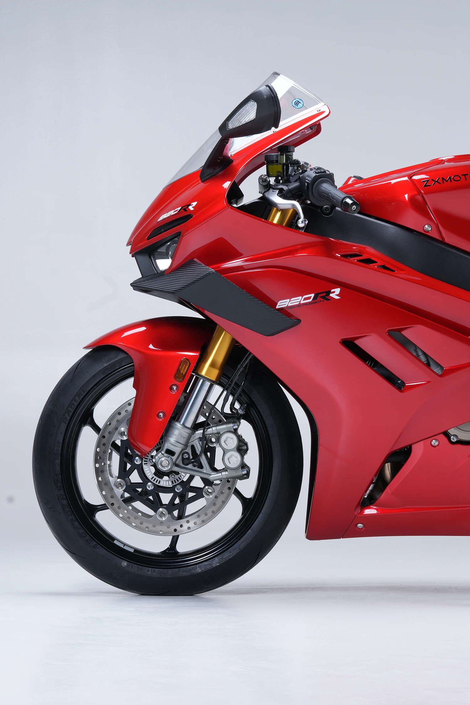 ZXMOTO 820RR WSBK Championship Inline 3 Cylinder 135PS 818.8CC