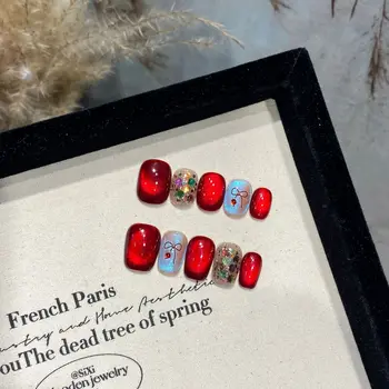 10-Piece French Style Nail Art Patch New Year Christmas Ruby Cat's Eye Design 10 Butterfly Patterns for Finger Hand-Wearing Nail