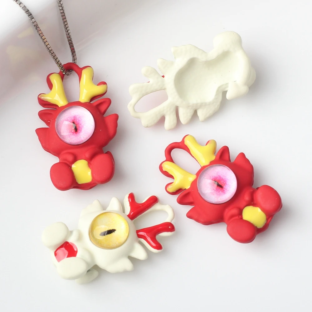 Wholesale Chinese Zodiac Dragon Zinc Alloy Pendant Charms