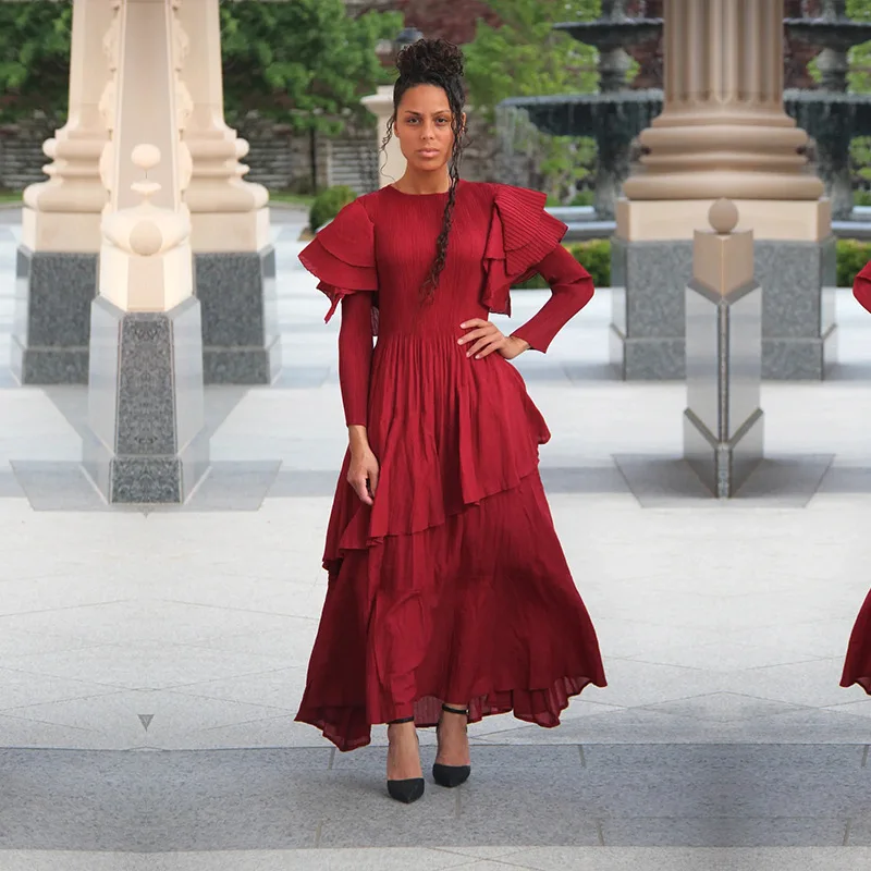 2025 Spring Fashionable Large Size Pleated Dress Elegant Unique Design With Lotus Sleeves for Women Casual Dresses for Adults