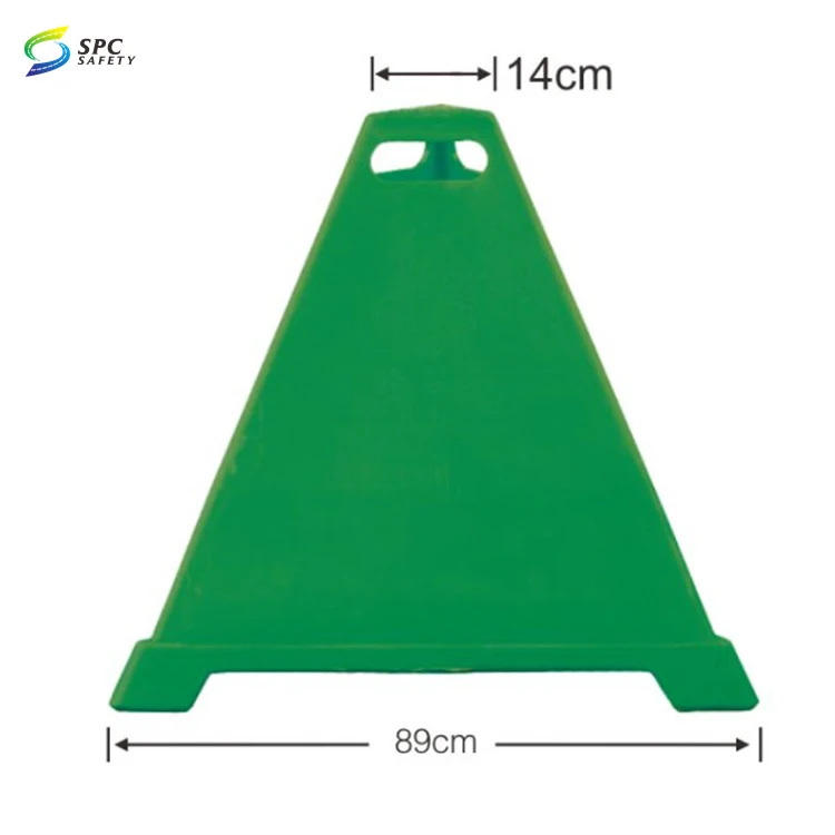 Factory Rotational Mould Producing Fashionable New Style Malaysia Road Safety HDPE Polis Plastic Pyramid Triangle Traffic Cone