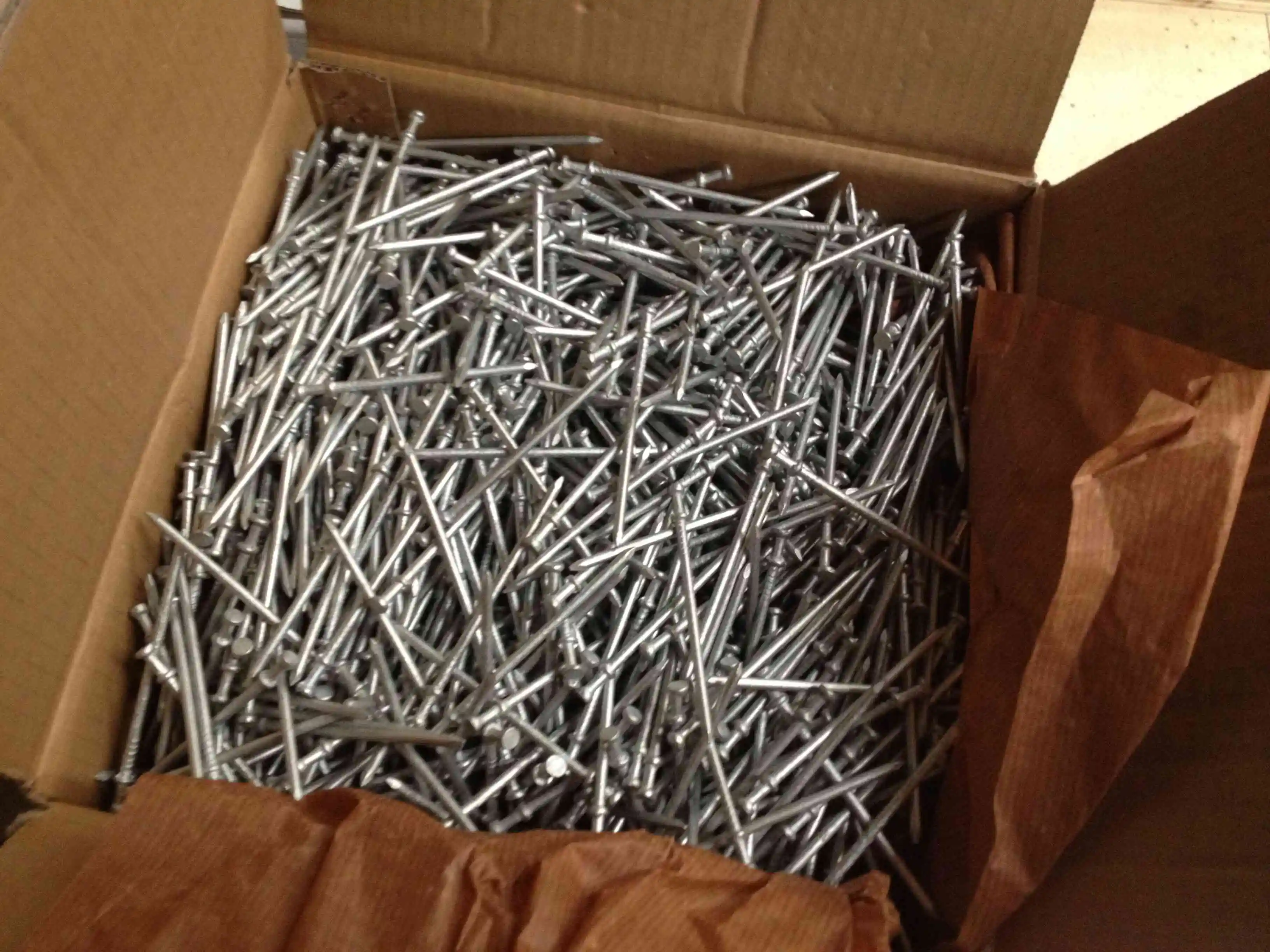 2 1/2" X Bwg11 Sharp Diamond Point Double Headed Nail 17x27 1kg Bag