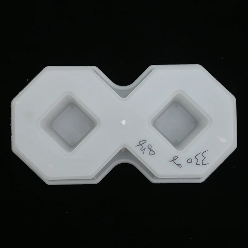 Plastic Precast Concrete Breeze Block Mold for Outdoor  Pp Abs Moulds Paving Tiles with Flower Pattern Grass Planting Pavement