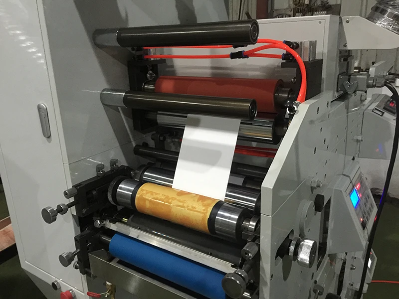 Narrow Web 320 420 Digital Roll to Roll UV Flexo Label Printer Printing Machine for Paper Cup Sticker Label