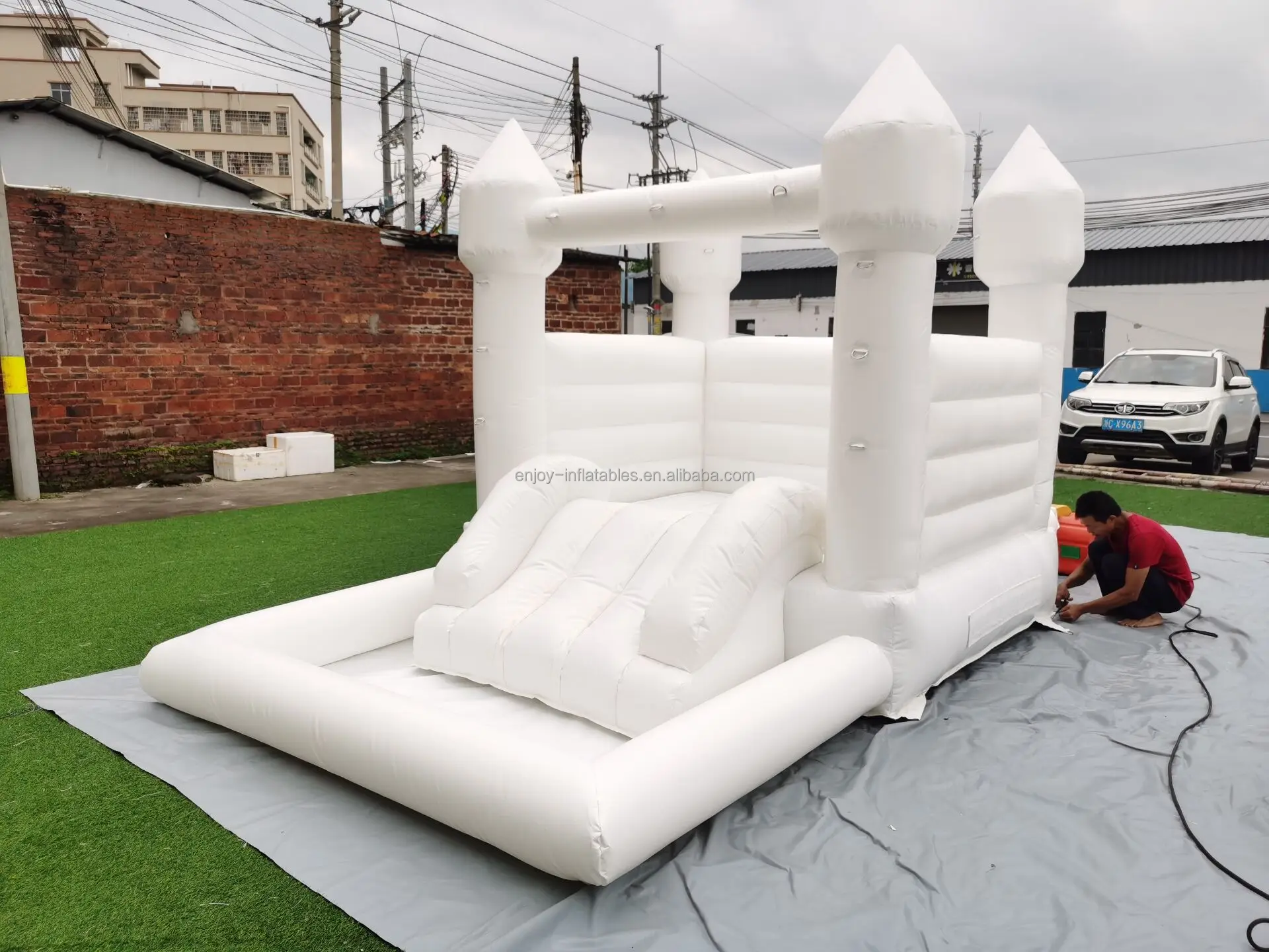 High Quality Options Pastel Color Castle Inflatable Bouncer 8x8 13x13 White Bounce House For