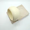 Brazalete ancho de cuero marfil