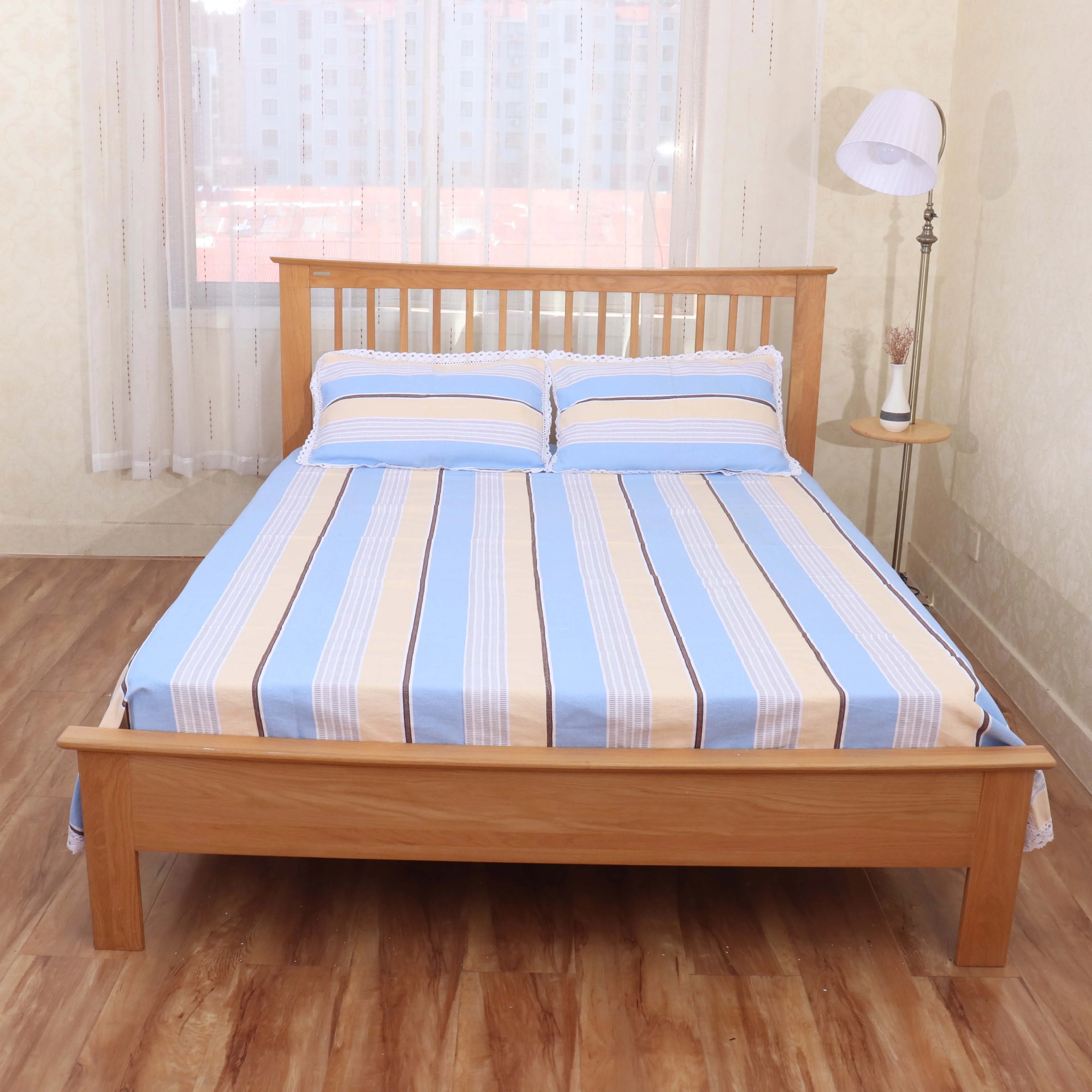 single cot wooden bed