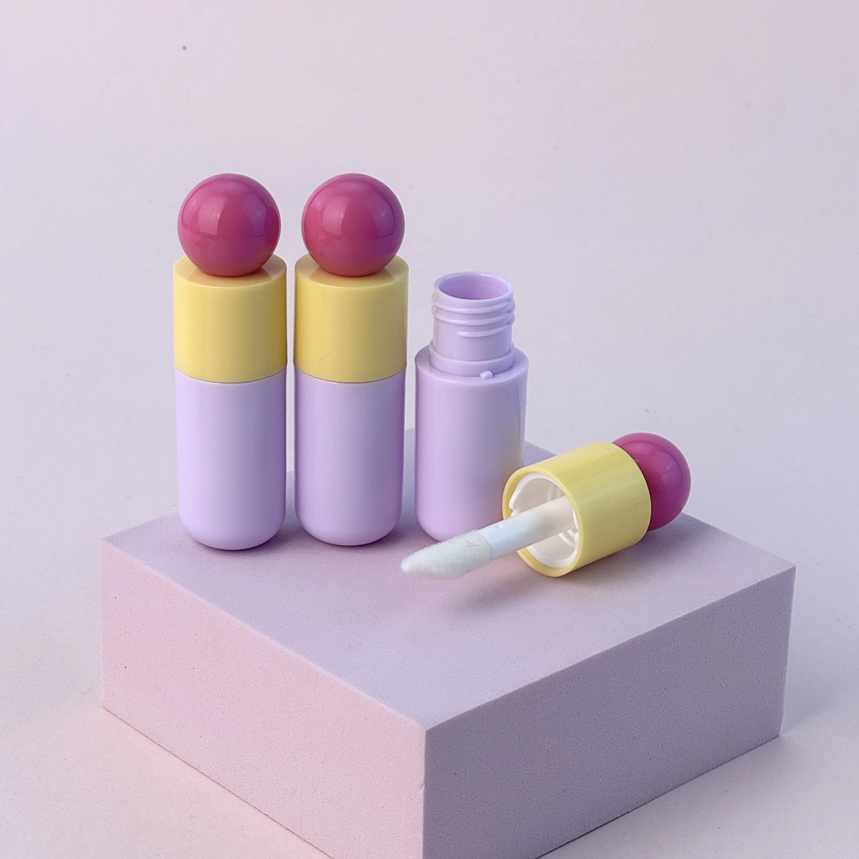 5ml Empty Frosted Lip Gloss Bottle Tubes with Big Brush Lipgloss Tube love Shape Head Cosmetics Packaging