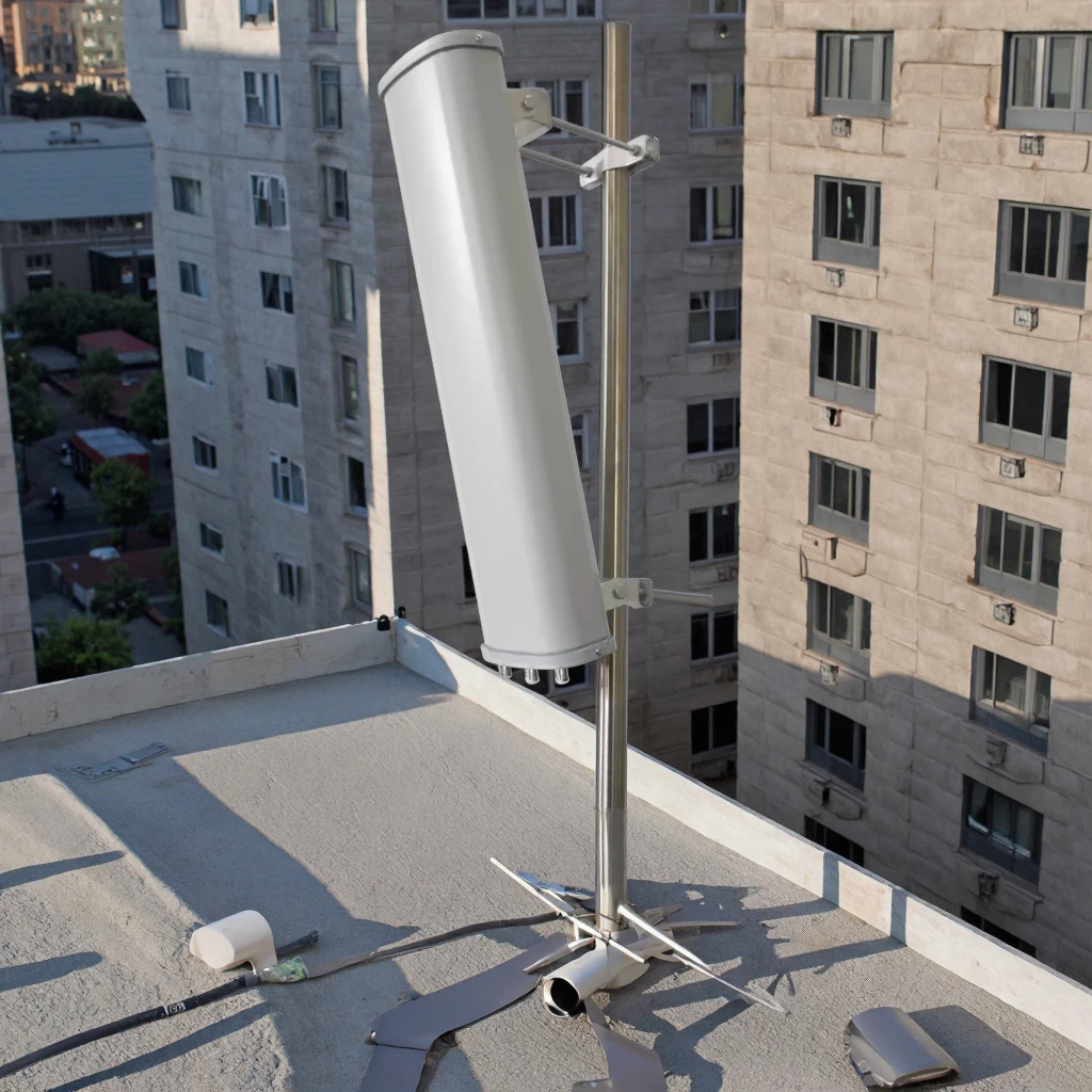 Antenă panel sectorială MIMO de înaltă performanță: 2400 - 2500 MHz, câștig 14 dBi, radom UPVC pentru 5G și TV HD