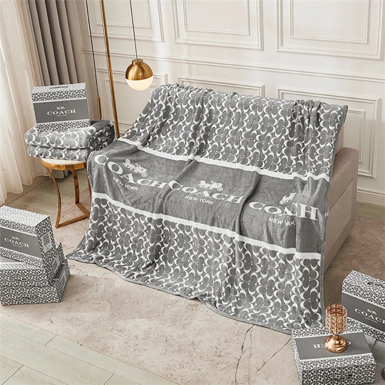 Famous Brand Blanket Designer Printed Super Soft Blanket With Box