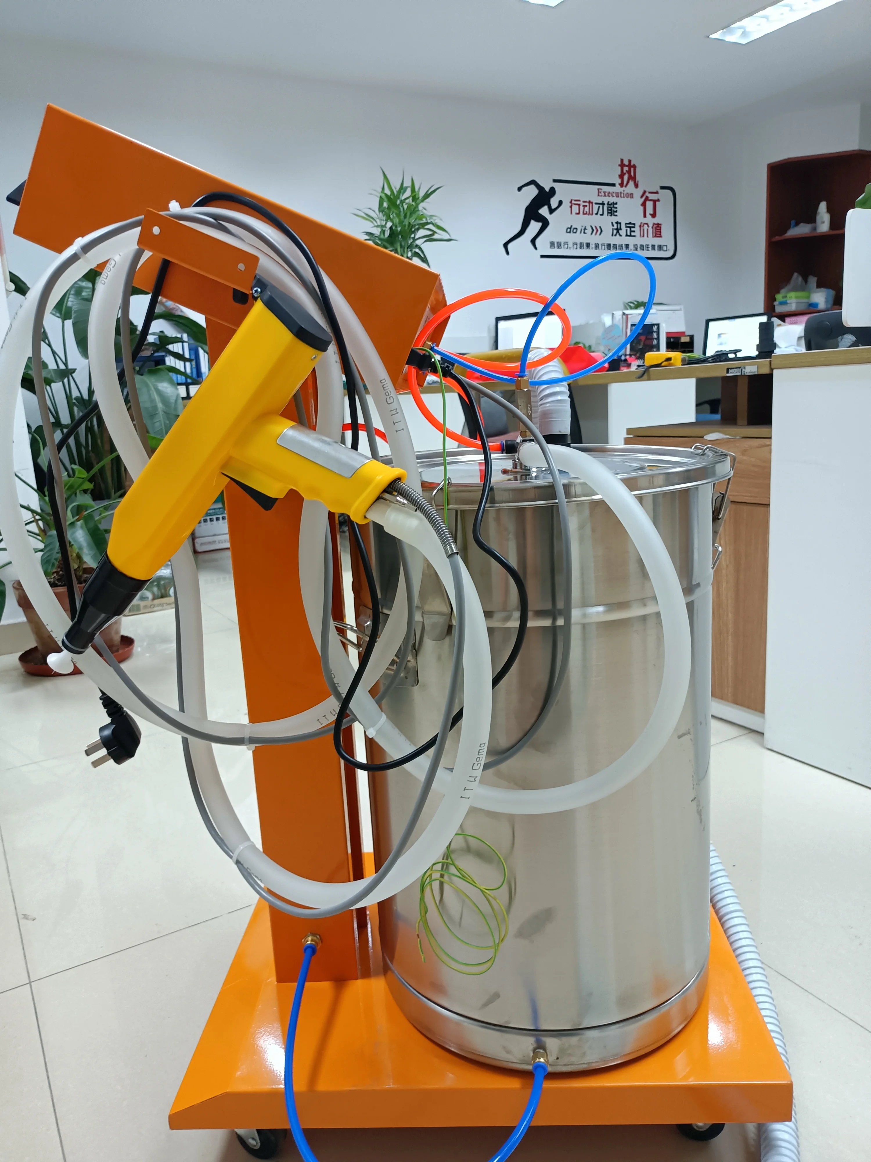 Manual Electrostatic Powder Coating Spray Gun and Machine with PLC ...