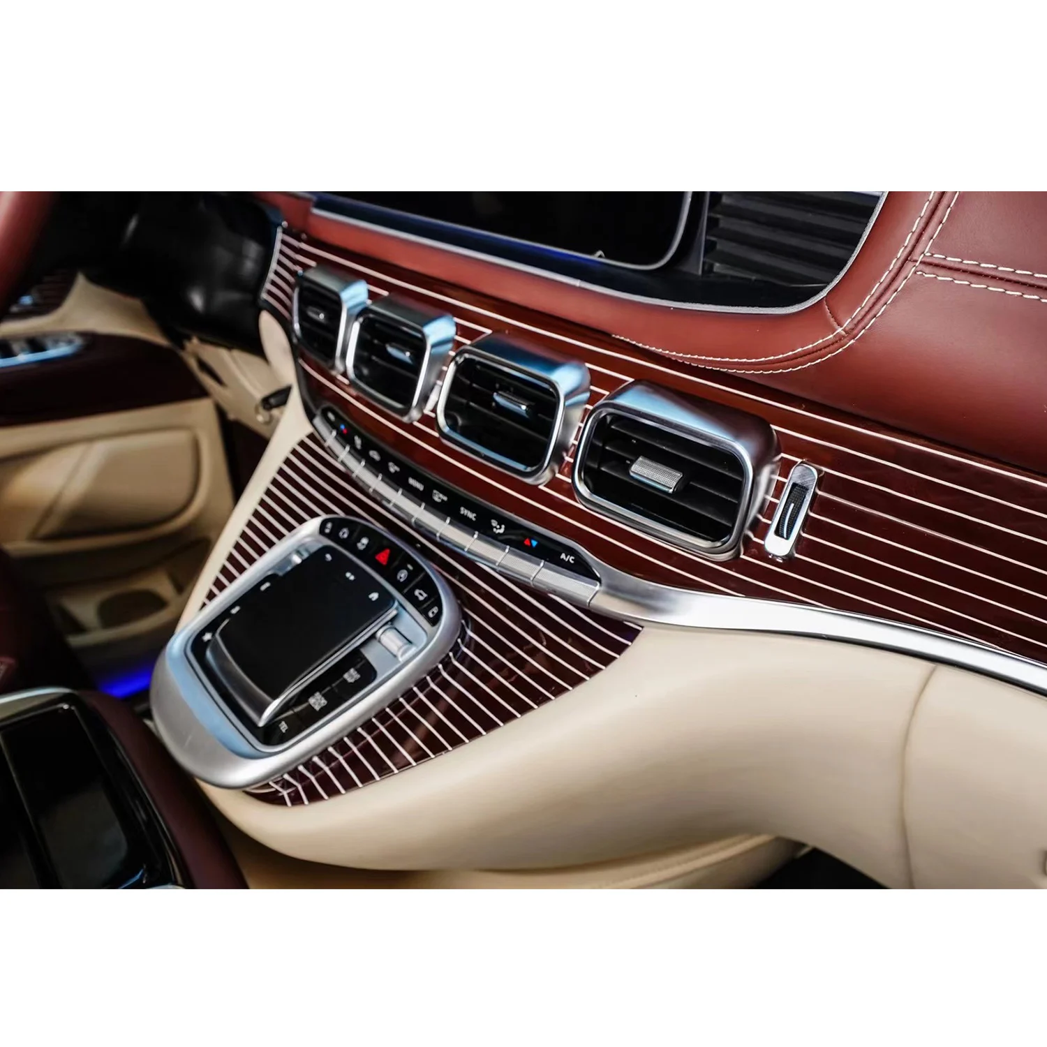 Mercedes Sprinter V-Class Luxury Interior - Customized Style