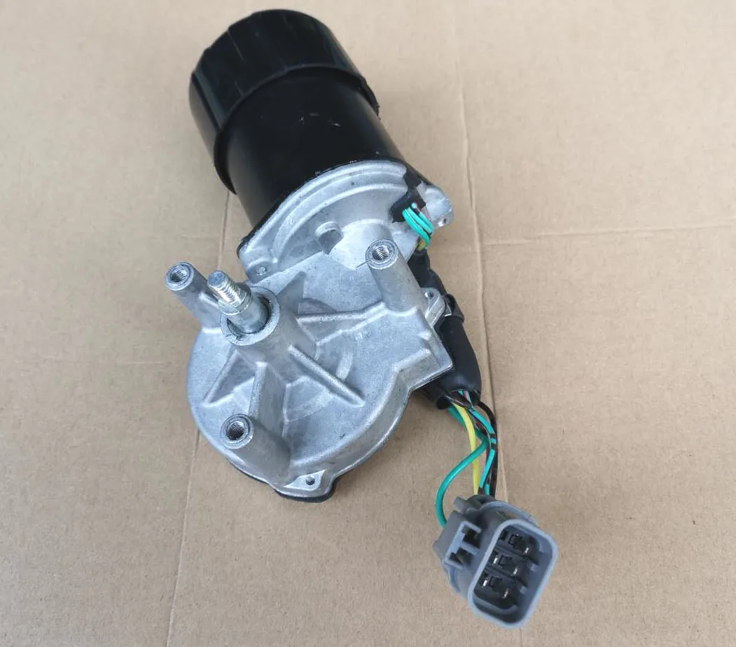 Wiper Motor 1868101210 1-86810121-0 With 5 Pins Plug Widely Use In Heavy Truck FOR ISUZU C-Series And E-Series