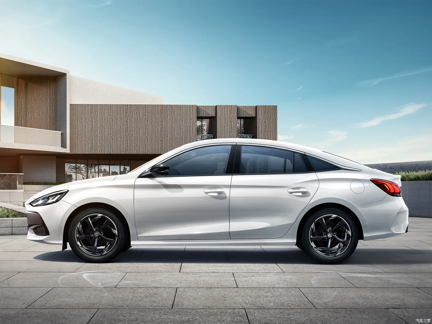 2023 Hot Selling Chinese Mg5 180dvvt Fuel Gasoline Vehicles Cheap Auto ...