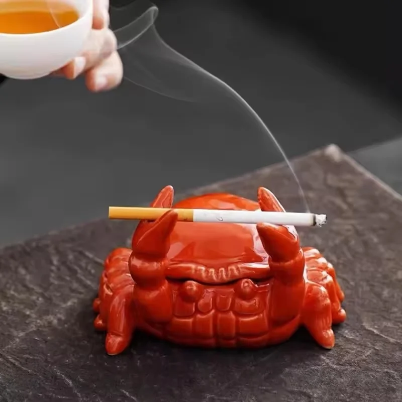 Promotional Creative Ceramic Cigar Ashtray with Lid Cute Crab Design for Office Home Living Room Decoration Ornaments Ash Tray