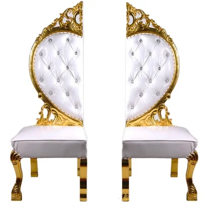 heart design throne chair.jpg