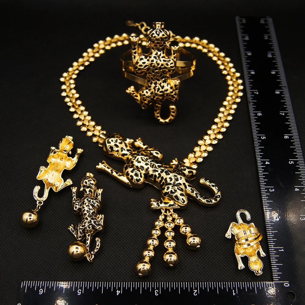 Leopard Head Jewelry Set - 18k Gold Plated Necklace, Bracelet, Earrings & Ring, Chunky Curb Chain - View #3