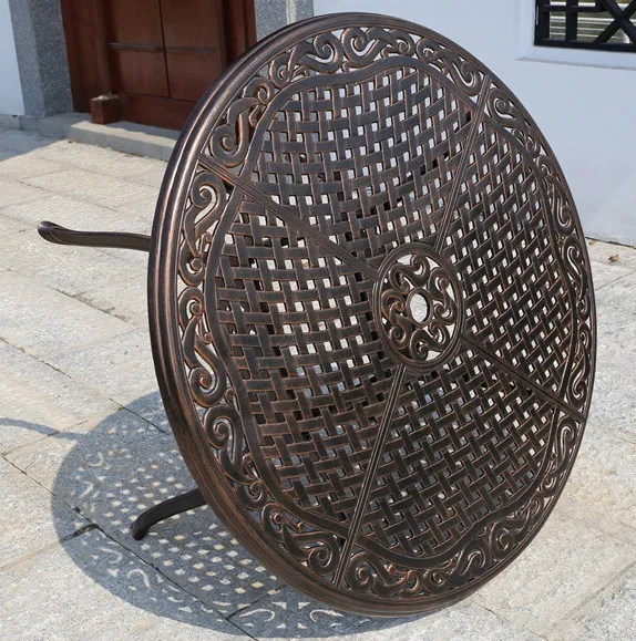 Outdoor aluminum garden table hot sales 2021 patio casting aluminum dining round table and chair set