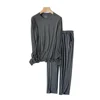 Gris foncé
