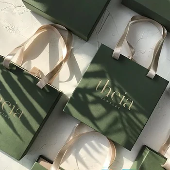 Custom Logo Fine Jewelry Pack Drawer Gift Paper Boxes Portable Small Gift Box Ribbon Handle for Necklace Earrings Bracelet Ring