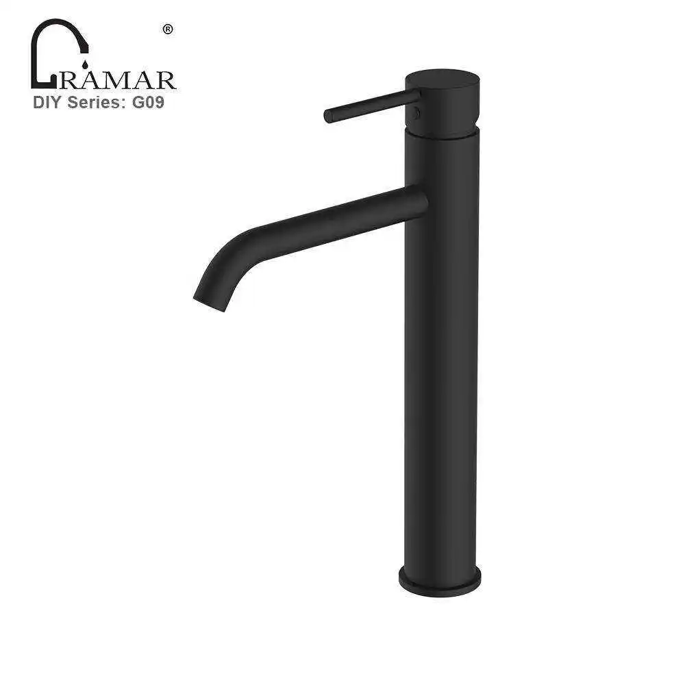 Hot Cold Water Bathroom Basin Sink Faucet High Quality Sanitary Ware Brass Single Handle Single Hole Solid Brass Deck Mounted