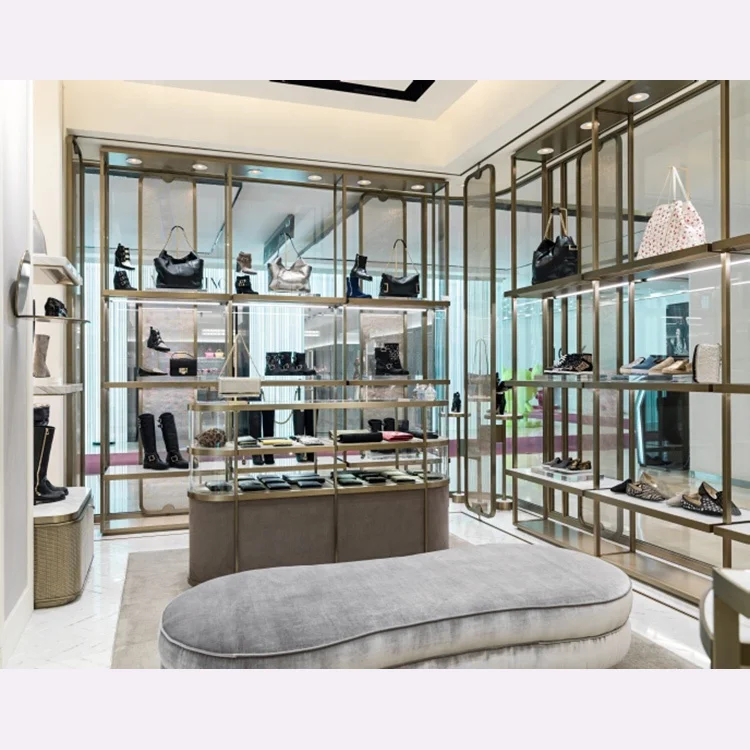 Shop last. Джимми Чу бутик. Витрина Джимми Чу. Jimmy Choo shop Interior. Гардеробная Джимми Чу.