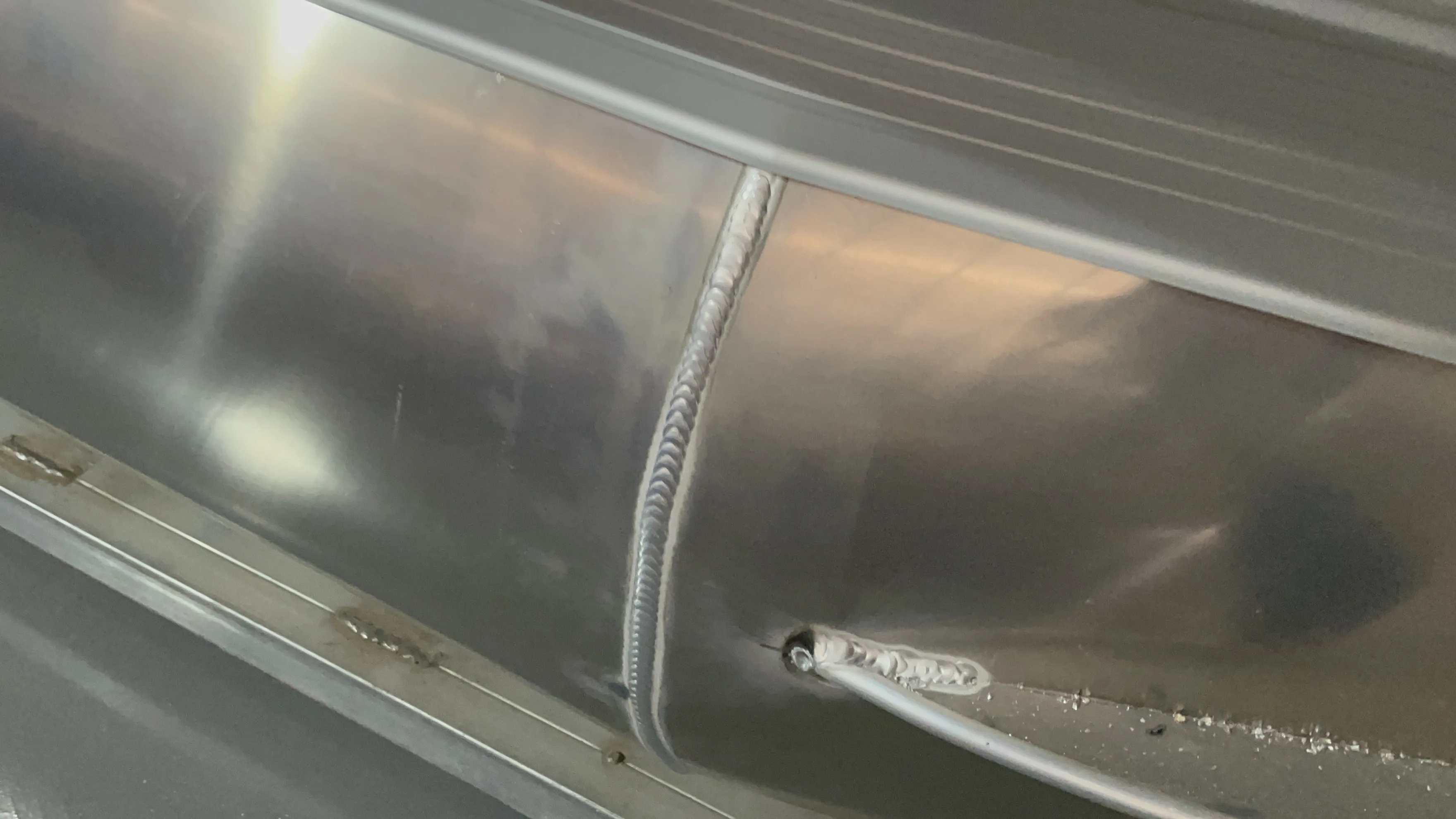 Custom 19ft Aluminum Pontoon Tubes With Frame Buy Aluminum Pontoon