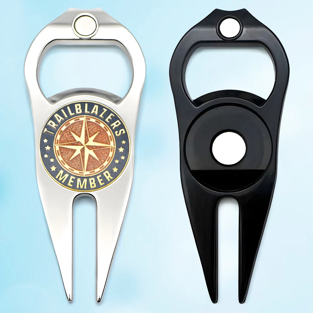 Wholesale Divot Tools Switchblade Golf Pitch Repairer Can Hold