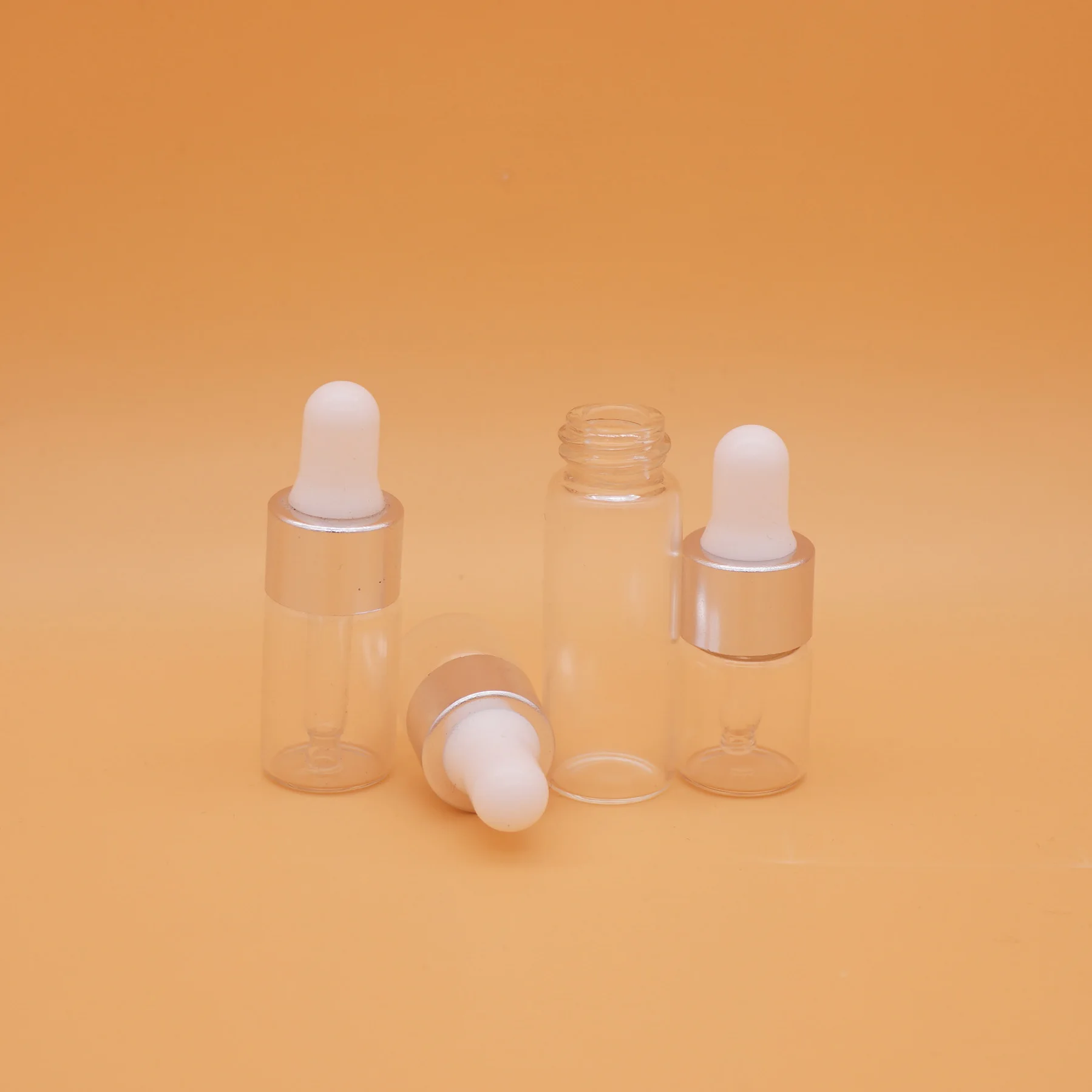 Download 5ml Amber Glass Dropper Bottle With Silver Lid Buy Amber Glass Dropper Bottle Glass Dropper Bottle Glass Bottle Product On Alibaba Com