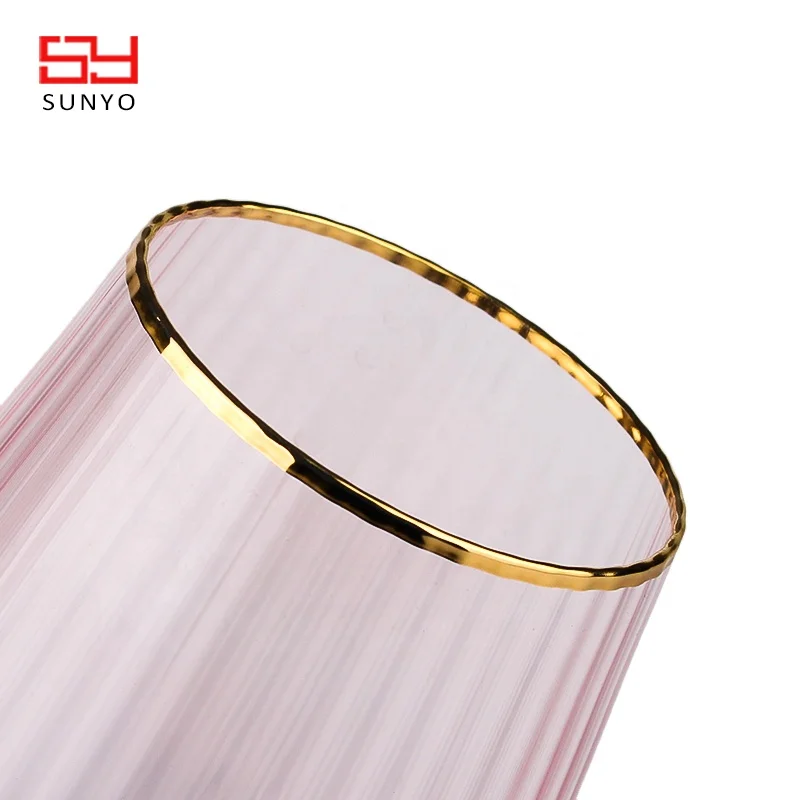 Sunyo Wholesale Hand Craft Customized Unique Gold Rim Pink Ribbed Wine Glasses Hot Pink Crystal Goblet Coupe Red Wine Glass