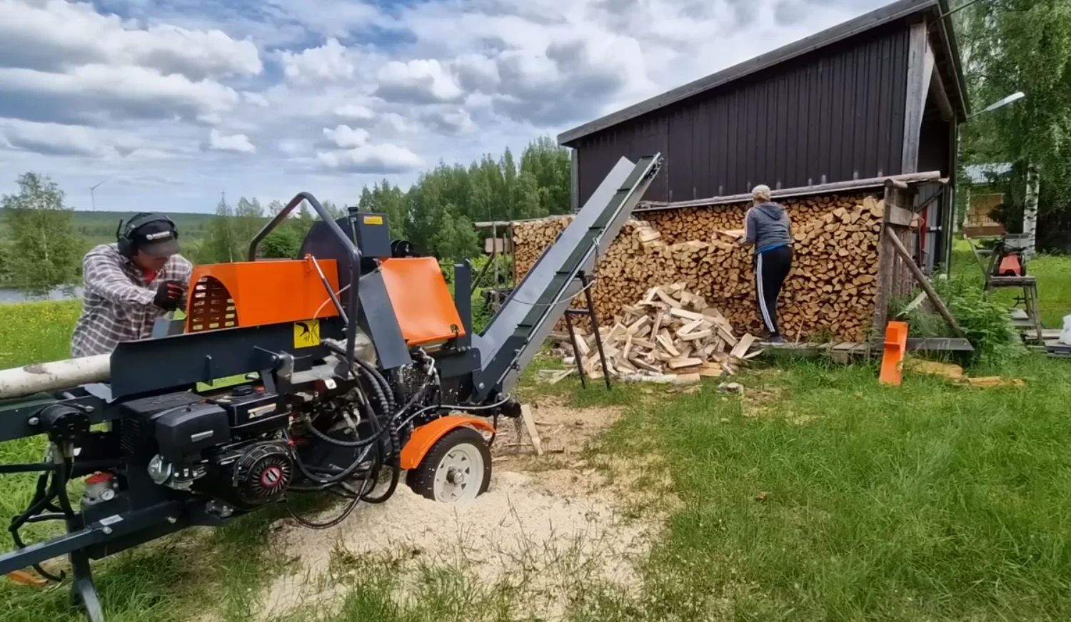RIMA Farm Manual Saw Cutting Log Splitter Small Firewood Processor for Sale