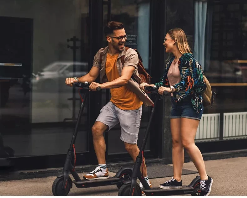 German warehouse U.S. warehouse stock Free shipping foldable electric scooters 2 wheels M365 pro Fast Electric Scooters
