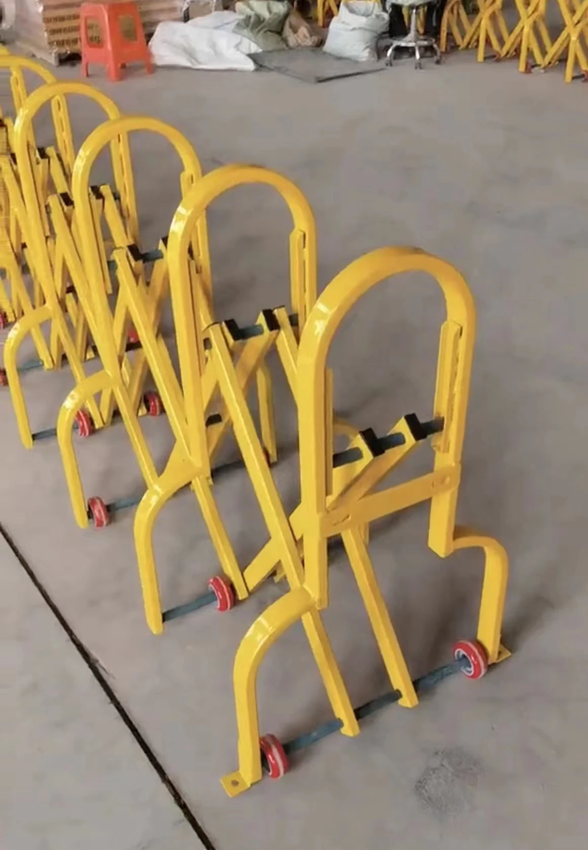 Galvanized Steel Central Divider Opening Fence Guardrails Safety