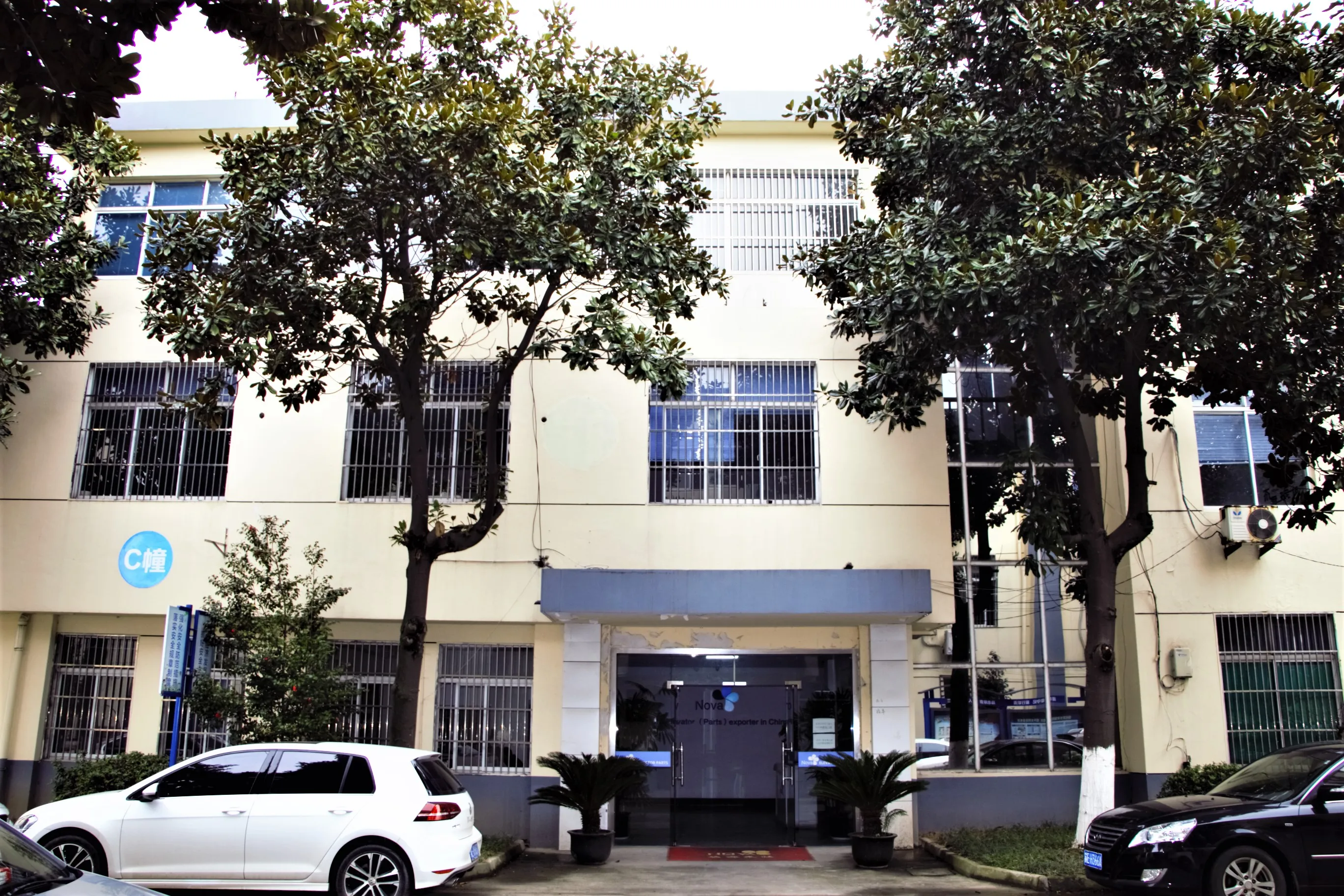 320kg Sigma Same Elevator Small Home Elevator Villa Hydraulic Elevators