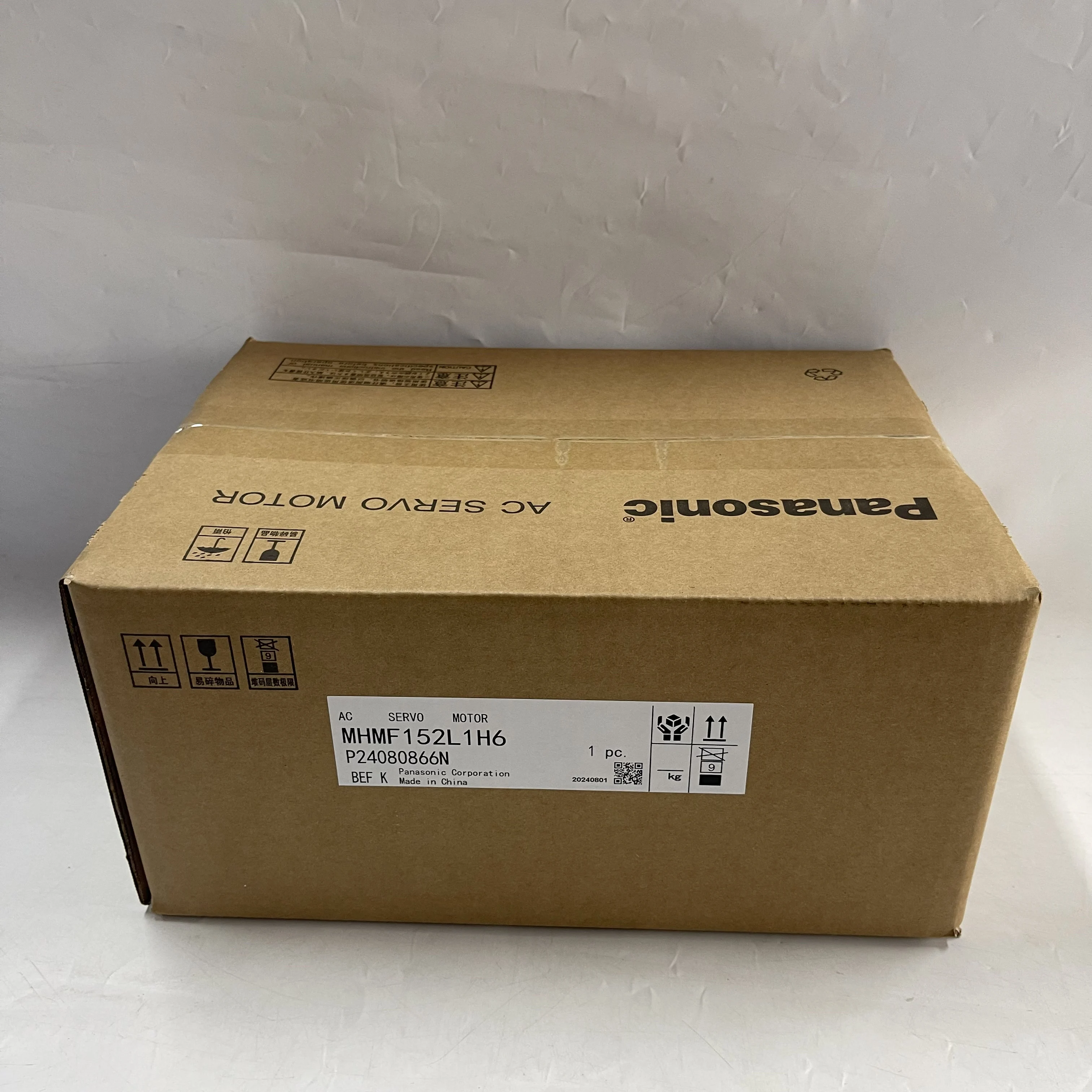 Panasonic AC Servo Motor MHMF152L1H6 Panasonic AC Servo Motor MHMF152L1H6