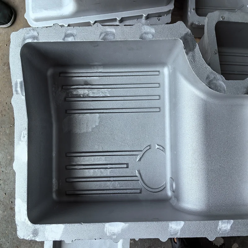 Zbiornik oleju silnikowego do samochodów BMW, numery części 11137556663 i 11137635651, trwały materiał aluminiowy