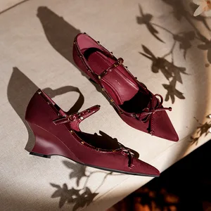 OEM/ODM1828-3 Wedge Sheepskin Rivet Single-button Women's Pointed Toe French Elegant Bow Mary Jane Shoes Autumn Fashion Trend