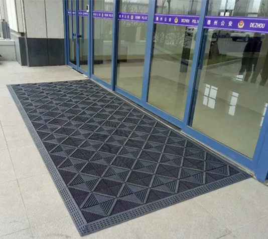 Heavy Duty Easy Installation Dust Snow Removal EVA Outdoor Interlocking Plastic Floor Tiles Modular Entrance Outdoor Mats