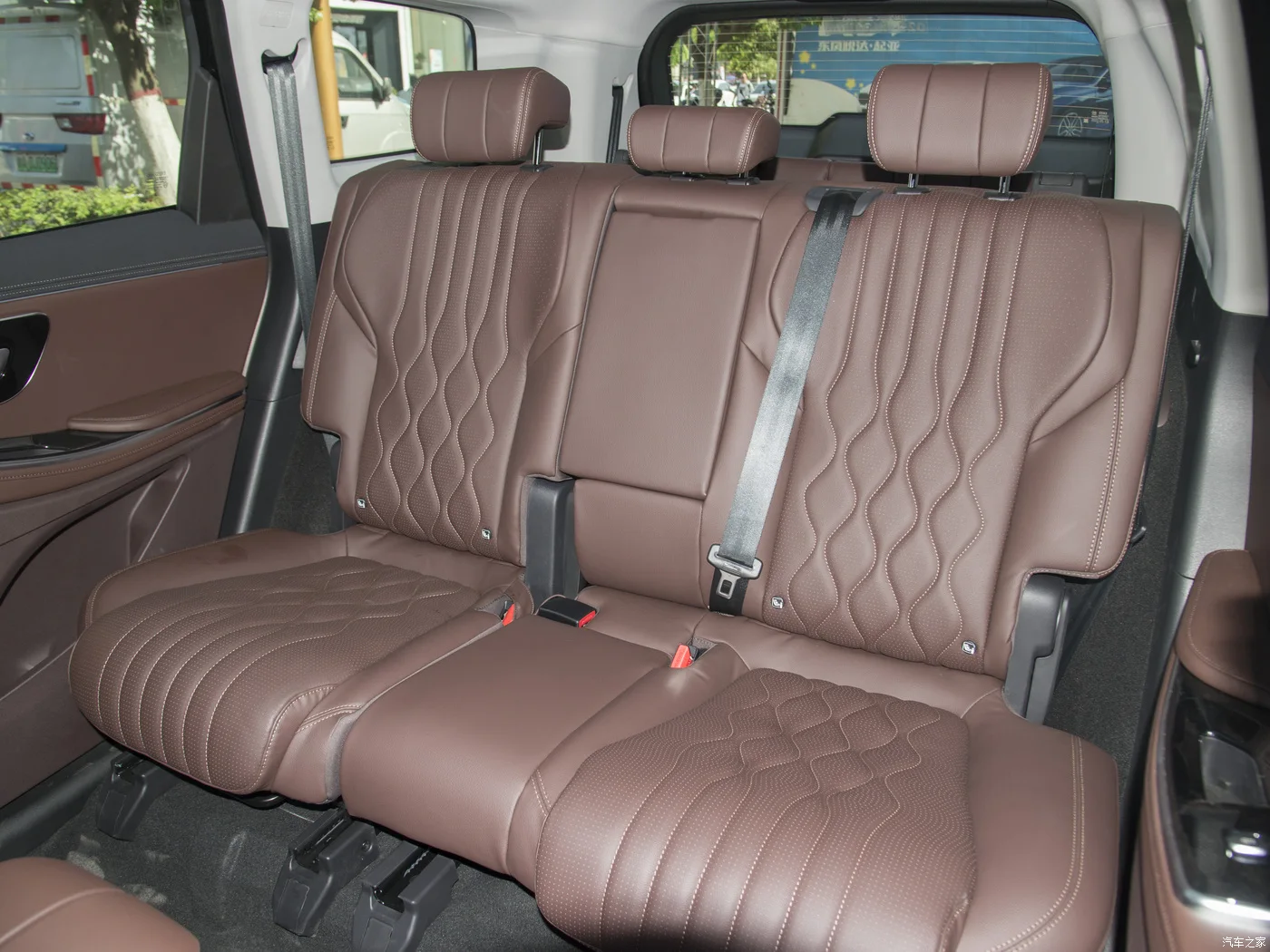 Exeed Vx Automatic 7 Seater Second Hand Manual Transmission Old Second