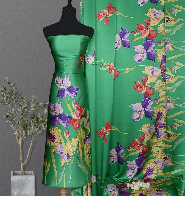 Custom tissus en soie avec motif african en satin de soie Digital Printing fancy on silk charmeuse satin fabrics with pattern