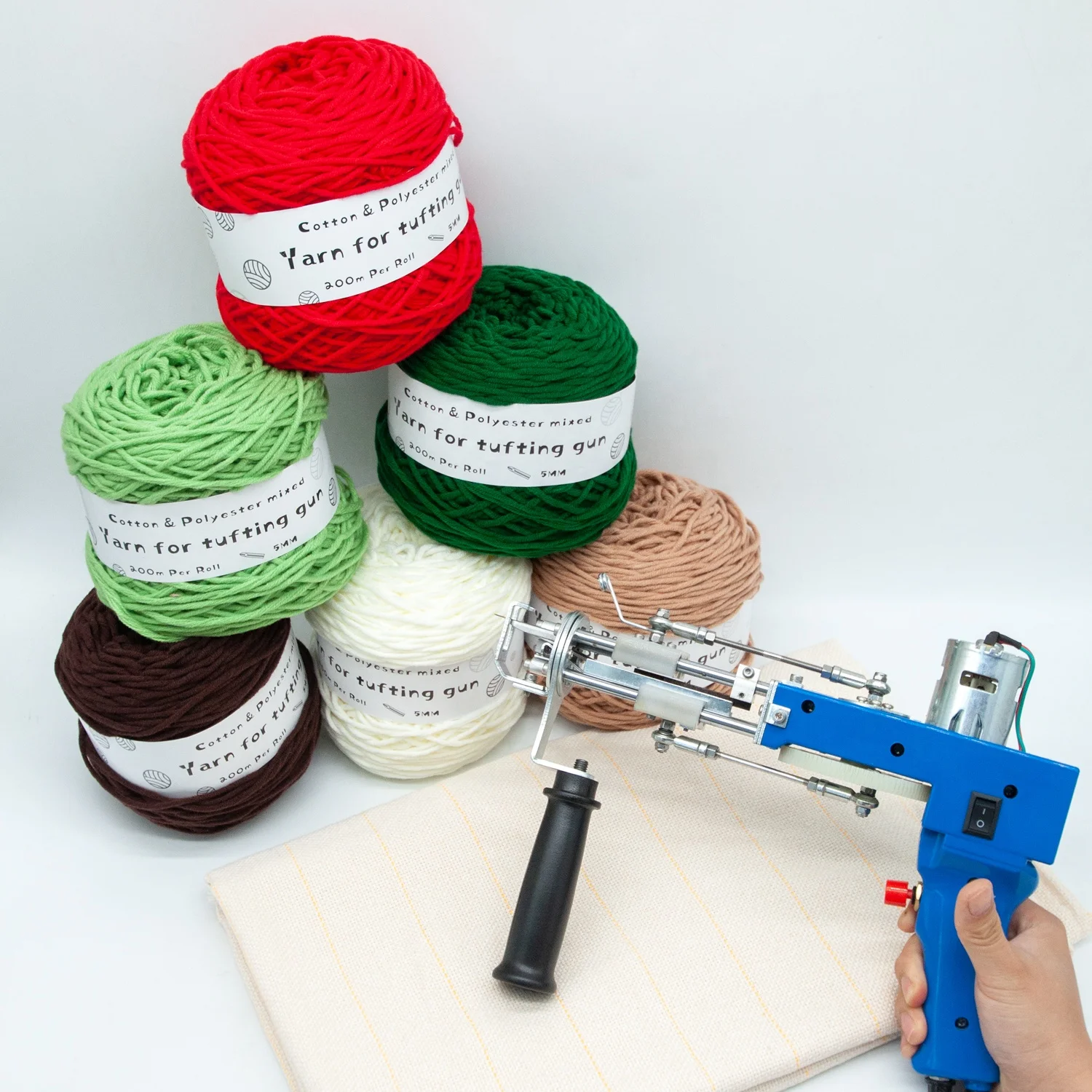 Yarn Roller For Rug Tufting