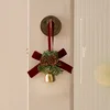 Colgante de campana de pino con lazo rojo-campana única