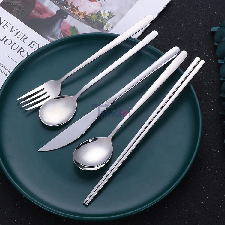 Набор серебряных ложек и вилок в Корейском стиле, набор столовых приборов из нержавеющей стали с палочками