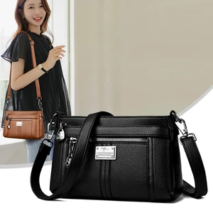 Hot Sale Women's Square Leather Shoulder Bag with Chains Summer Fashion Small Bucket Handbag