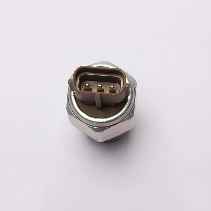 Hitachi Isuzu 6HK1 4HK1 Common Rail Pressure Sensor ZAX200