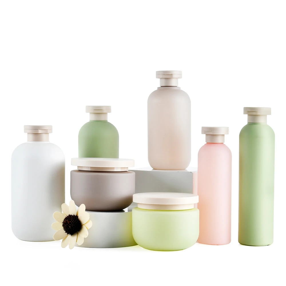 Eco-friendly Green HDPE 200ml 400ml 500ml Soft Touch Cosmetic Packaging Body Lotion Plastic Squeeze Shampoo Bottle with Pump