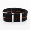 Orange noir avec boucle argentée